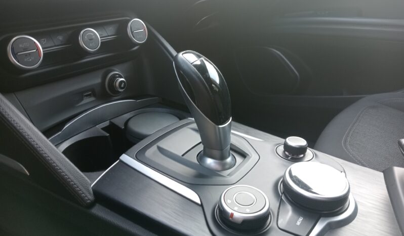 Alfa Romeo Stelvio 2.2 Turbodiesel 180 CV AT8 RWD Business full