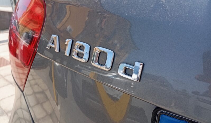 Mercedes Classe A 180d Sport full